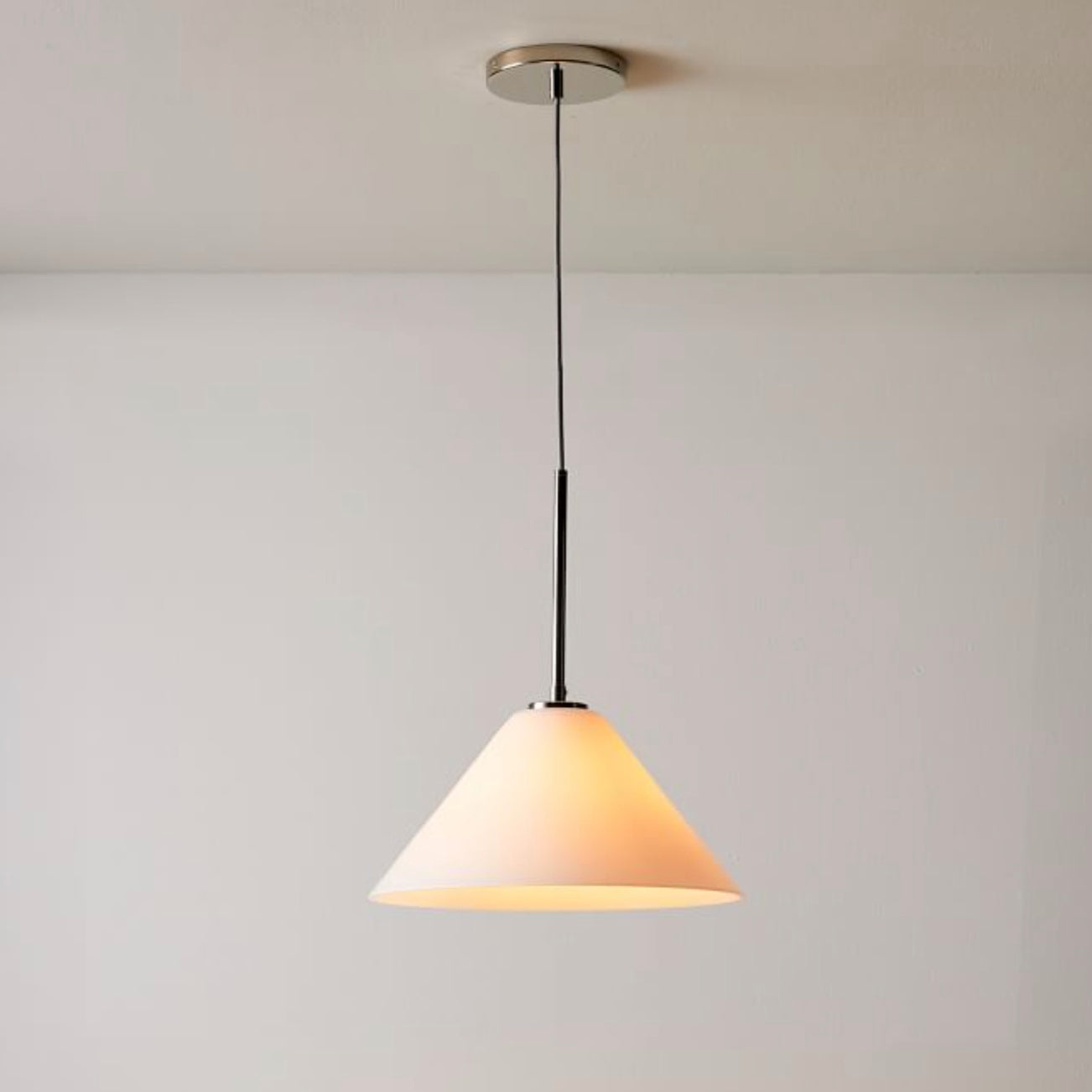 Conica Glass Cone Pendant Lamp – Modern Style Light for Any Room