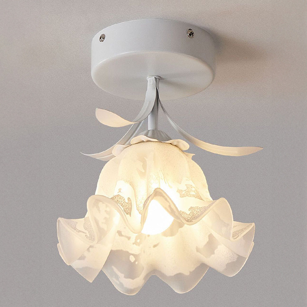 Creative Flower Ceiling Light - Mini Artistic Fixture for Bedroom