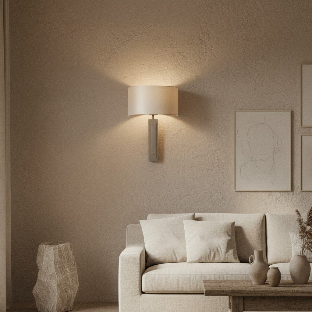 Linexis Wandleuchte im Vintage-Stil mit skulpturalem Armdesign – Moderner Art-Deco-Stil für Flure und Schlafzimmer