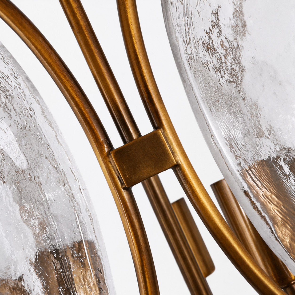 Ovaler Käfig-Kronleuchter mit strukturiertem Glas