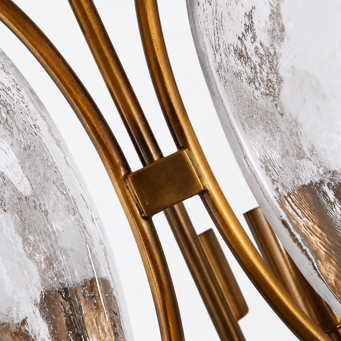 Ovaler Käfig-Kronleuchter mit strukturiertem Glas