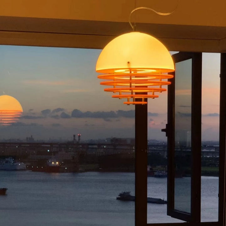 Sunset Globe Bauhaus Pendelleuchte