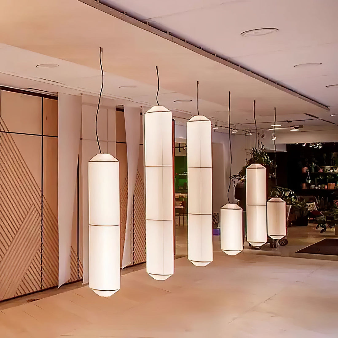 Hängelampe aus Maulbeerseide – Warme LED-Beleuchtung für Wohnzimmer