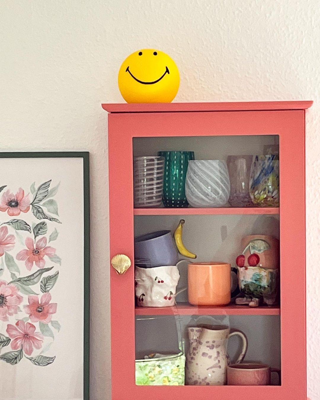 Smiling Wiederaufladbare Tischlampe - LED-Licht für Schlafzimmer &amp; Büro