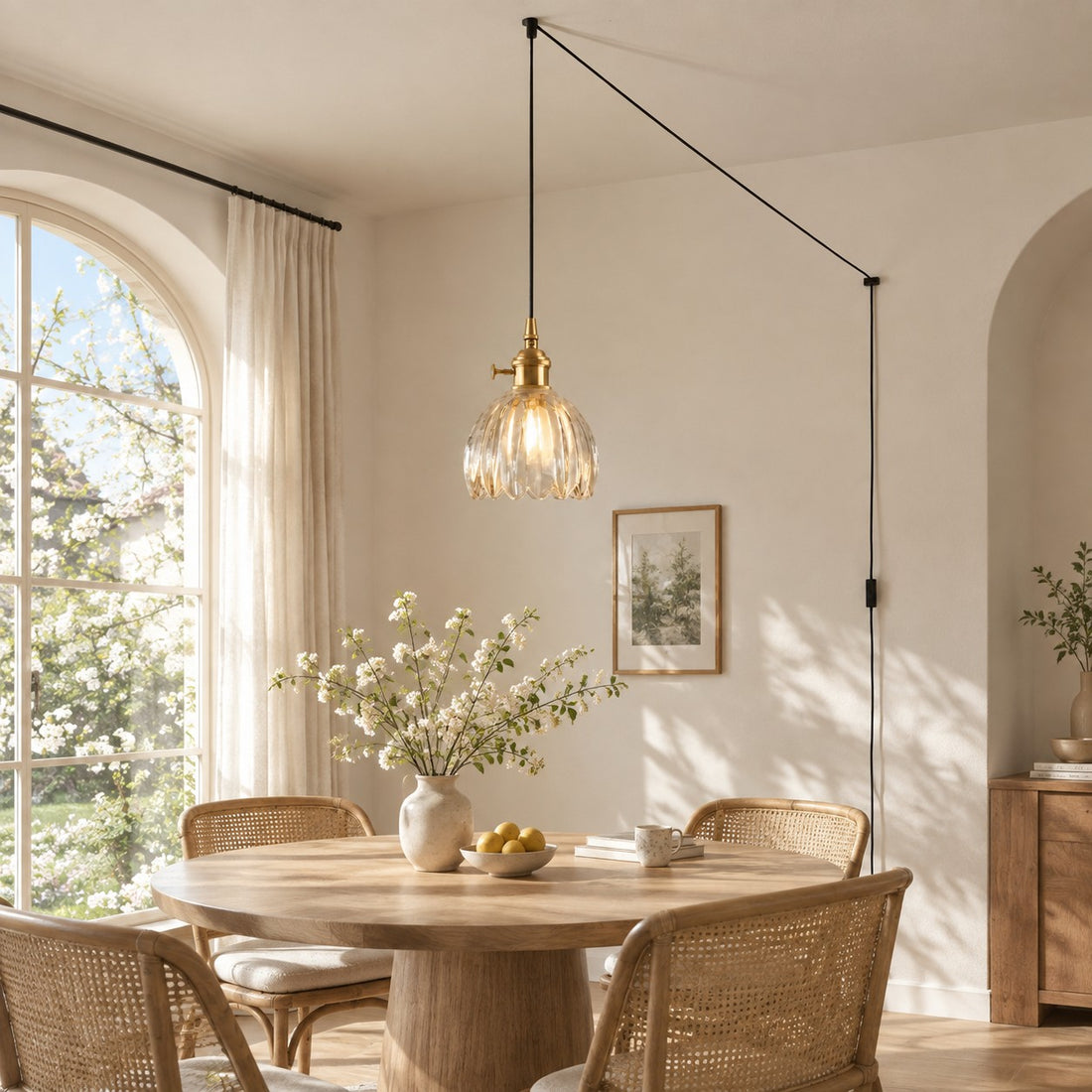 Vintage-Blüten-Pendelleuchte aus Glas mit Stecker