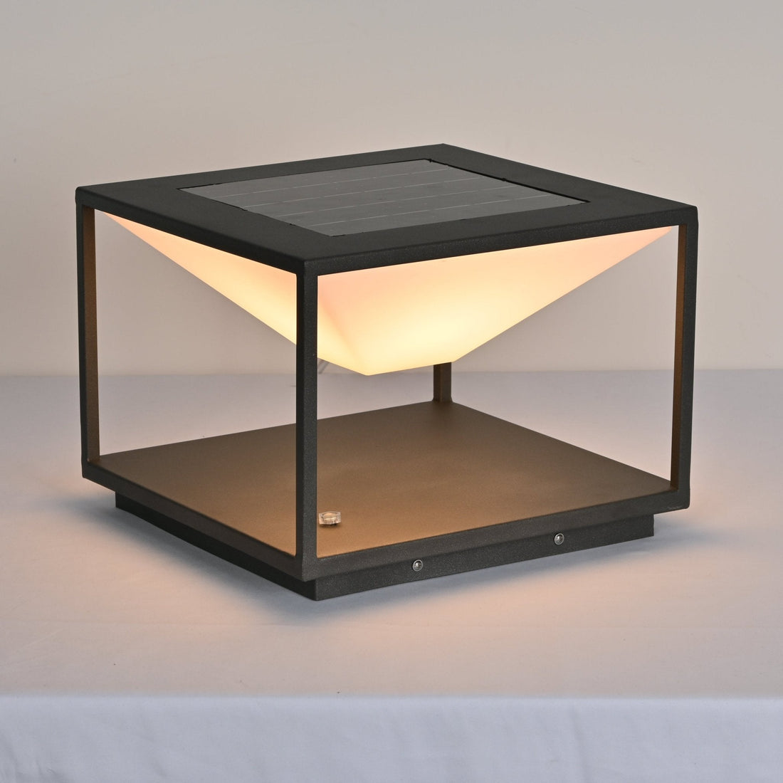 Geometric LED Outdoor Lamp - Minimalist Light for Patio & Garden