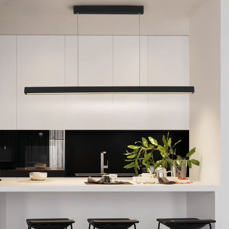 Schwarzer linearer Industrie-Kronleuchter aus Metall