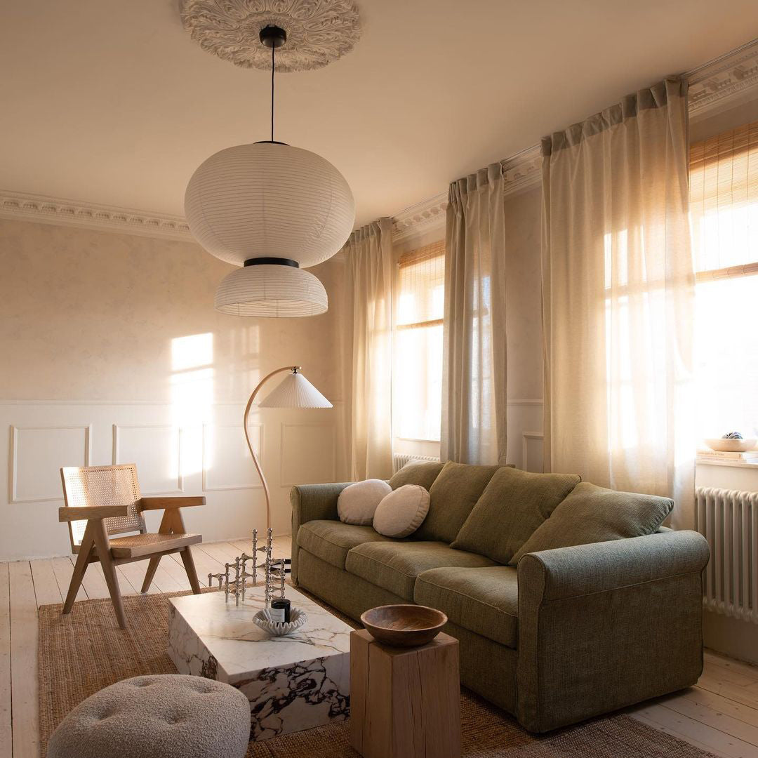 Moderne Hängelampe aus Reispapier fürs Schlafzimmer