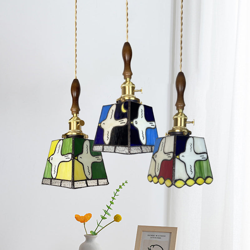 Retro Bunte Messing Glas Kleine Pendelleuchte Mit Kreativen Friedenstauben-Muster Für Restaurant