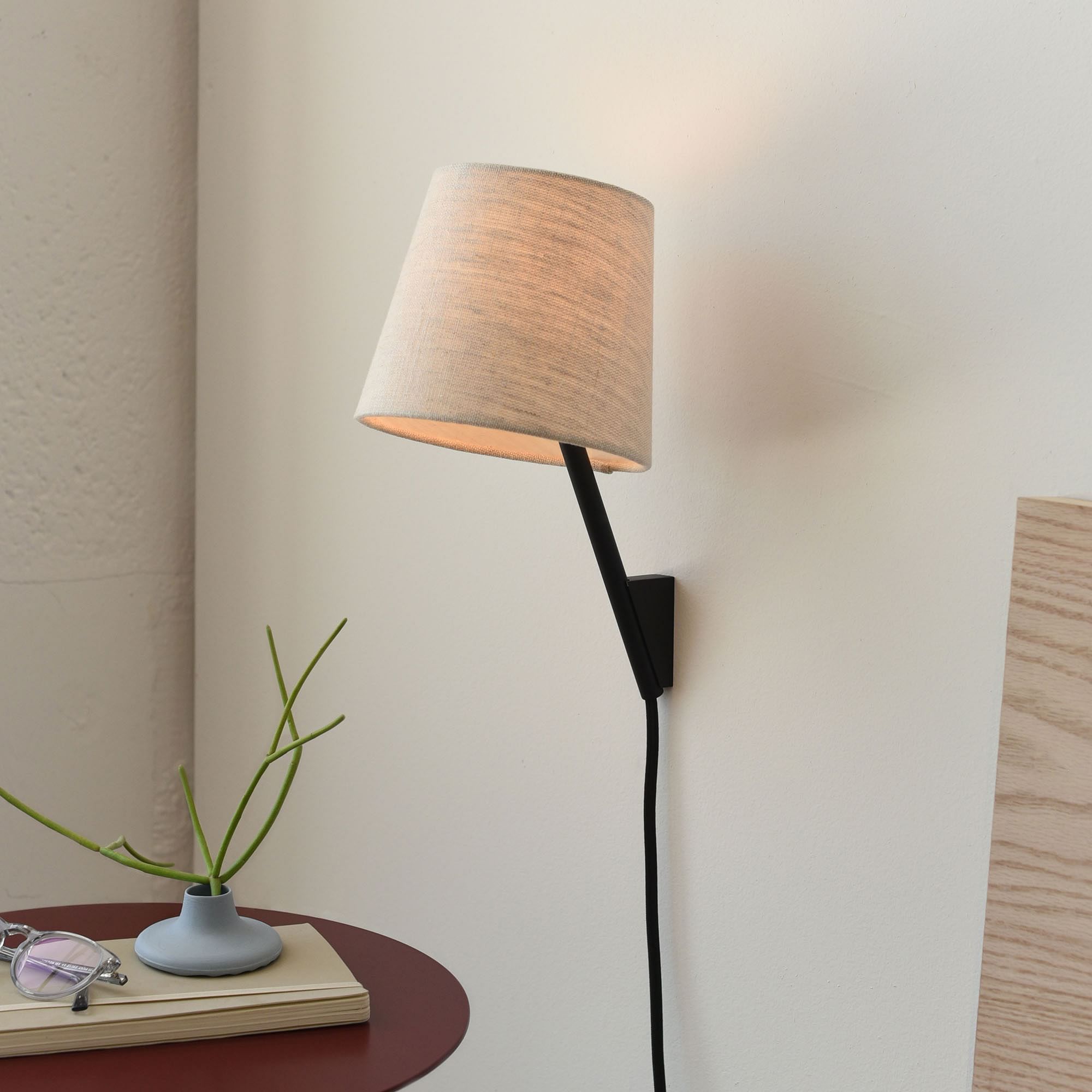 Novira Emphasis on Adjustable Shade Bedside Use