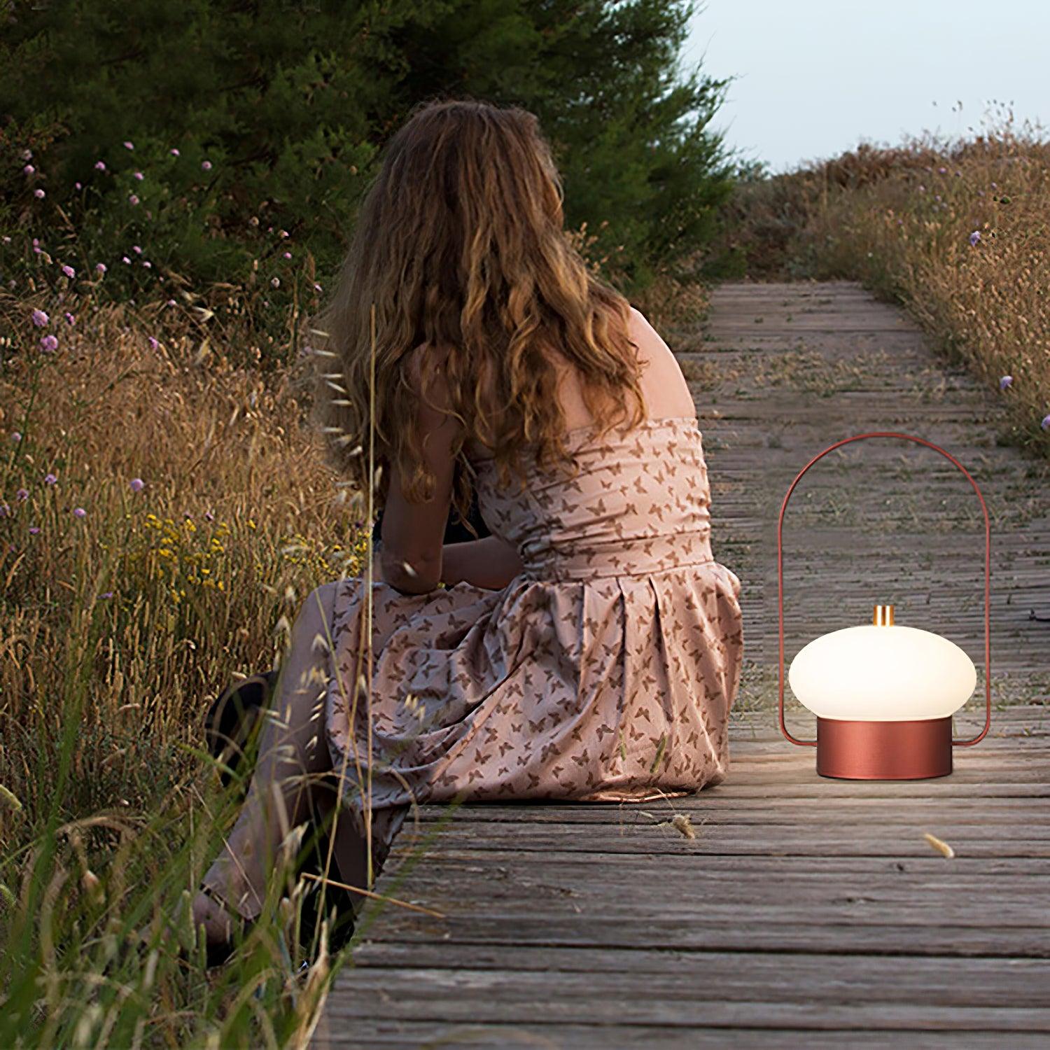 Portable Table Lamp - Built-in Battery - Ideal for Home