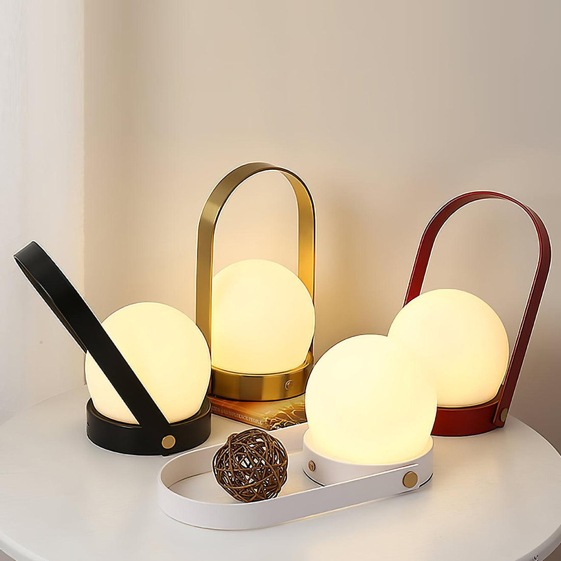Tragbare Akku-Tischlampe – Moderne Lampe für Schreibtisch und Schlafzimmer