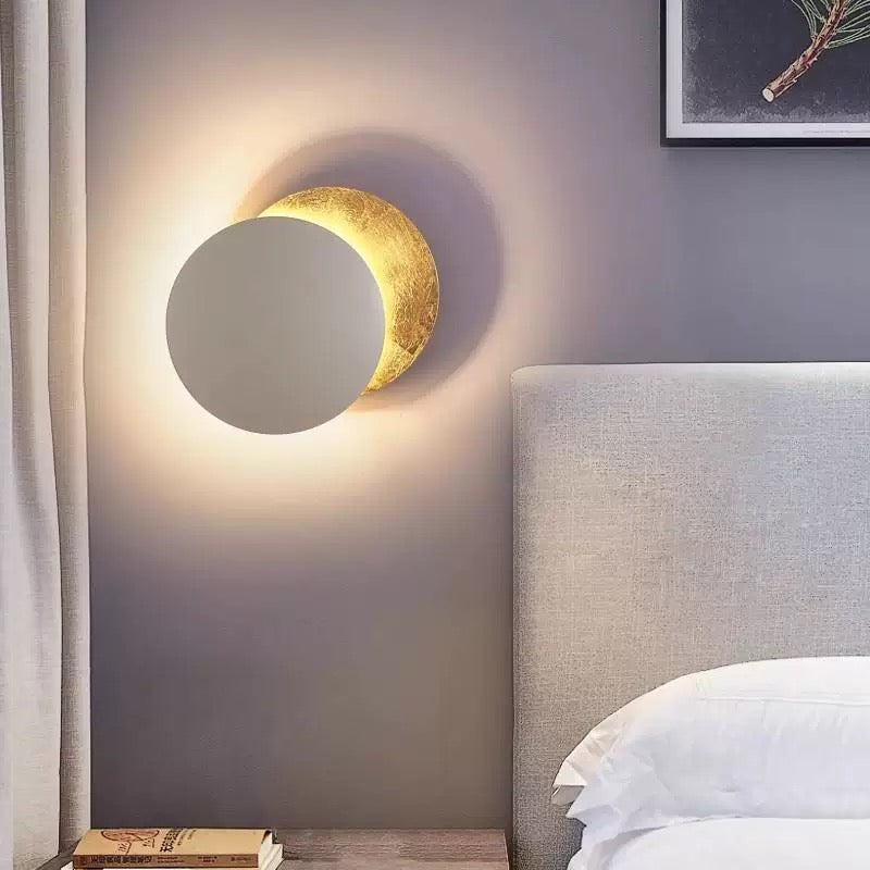 Verstellbare Wandlampe Mit Künstlerischer Eclipse-Scheibe Für Flur Und Schlafzimmer