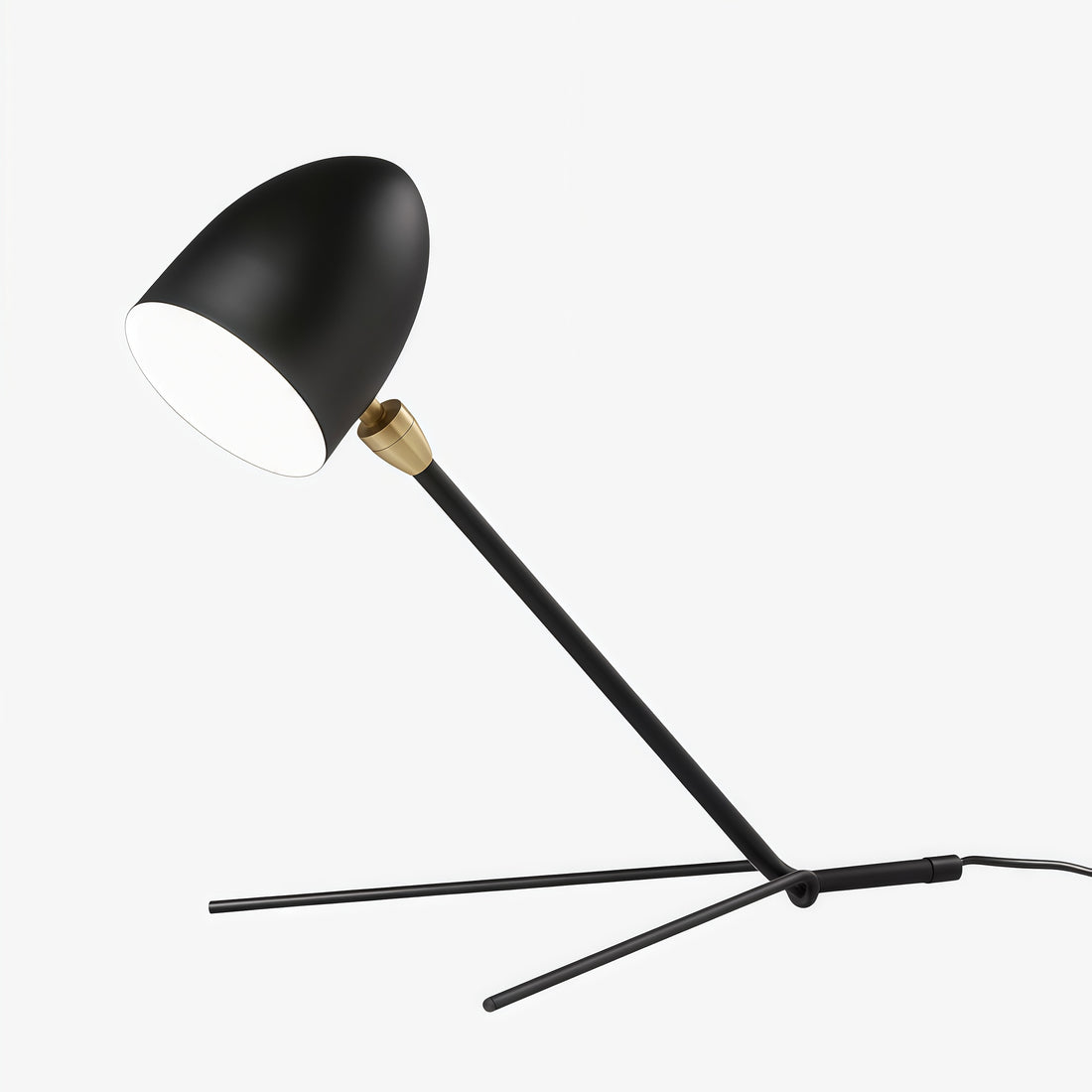 Solavo Modern Tripod Table Lamp with Metal Materials for Living Room