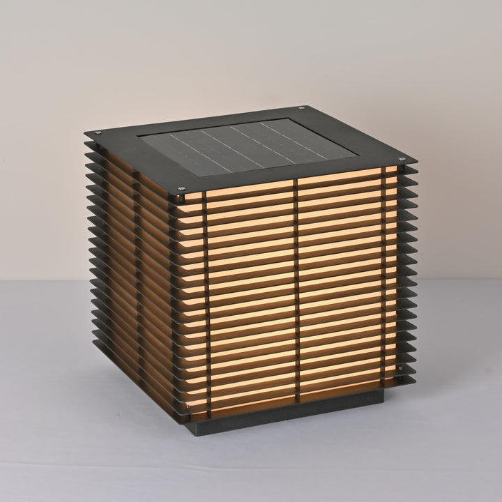 Solar Außenleuchte - Moderne LED Laterne für Garten &amp; Terrasse