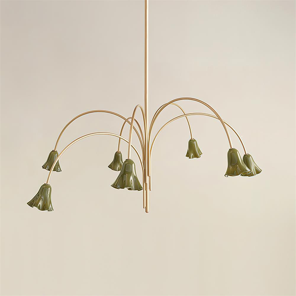 Bellina Moderner romantischer Kronleuchter – Botanisches Liliendesign mit Glasblumen