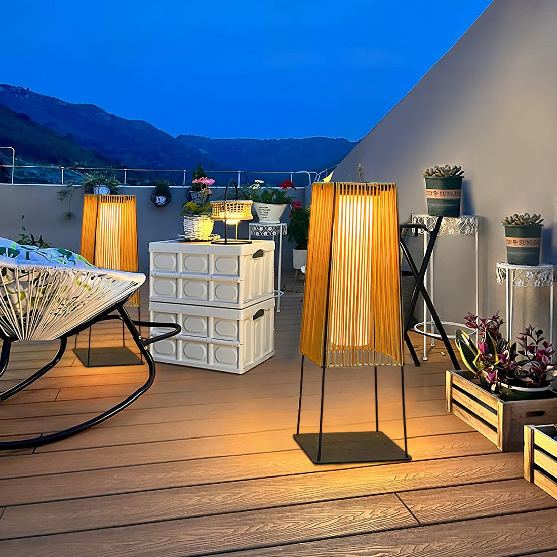 Kunststoff-Rattan-Außenpfostenleuchte - Solar-Pfostenlampe Ideal