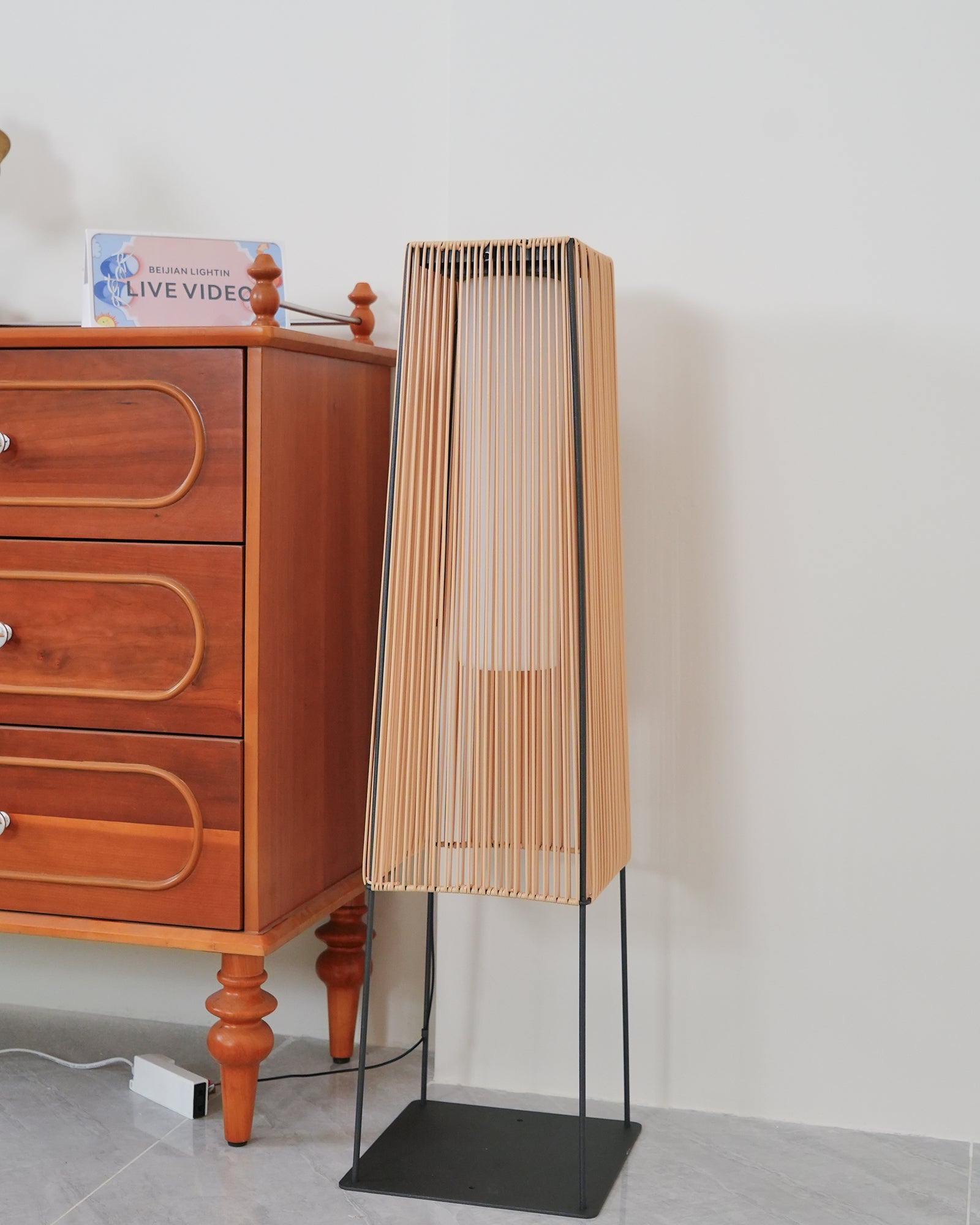 Plastic Rattan Outdoor Post Light - Solar Post Lamp Ideal