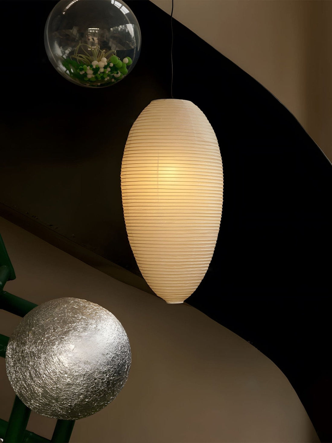 Washi-Papier-Pendelleuchte – Warmes Kastanienlicht für elegante Innenräume