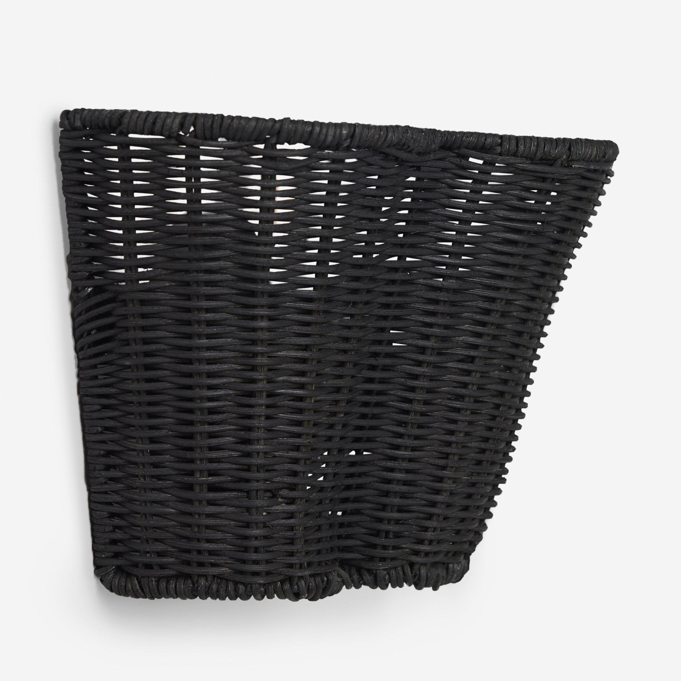 Wickara Woven Wall Sconce – Scalloped Basket Shade Wall Light for Bedroom