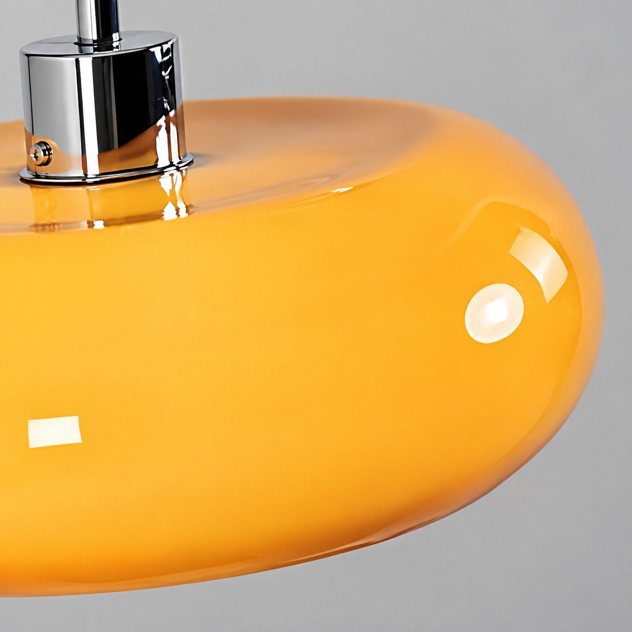 Potivus skulpturale Glas-Pendelleuchte mit Stecker