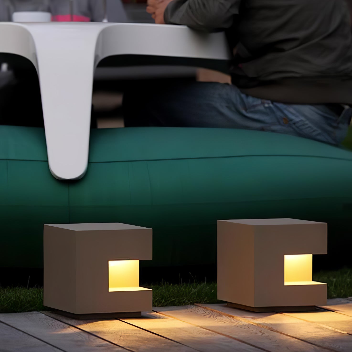 Cube Post Outdoor Light - Cube Outdoor Lamp Great for Courtyards