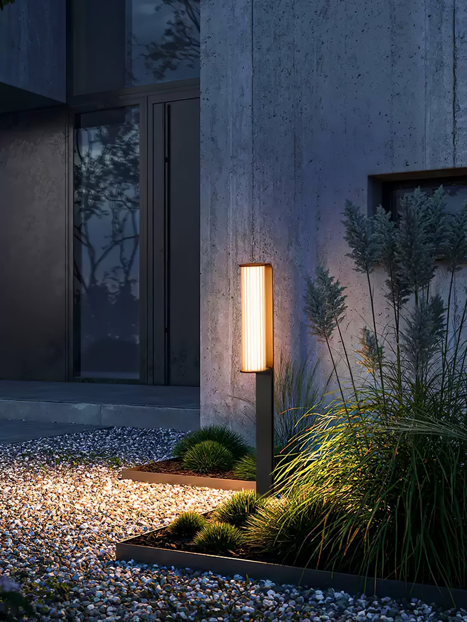 Modern Outdoor Lamp - Outdoor Post Lamp Great for Gardens/Patios