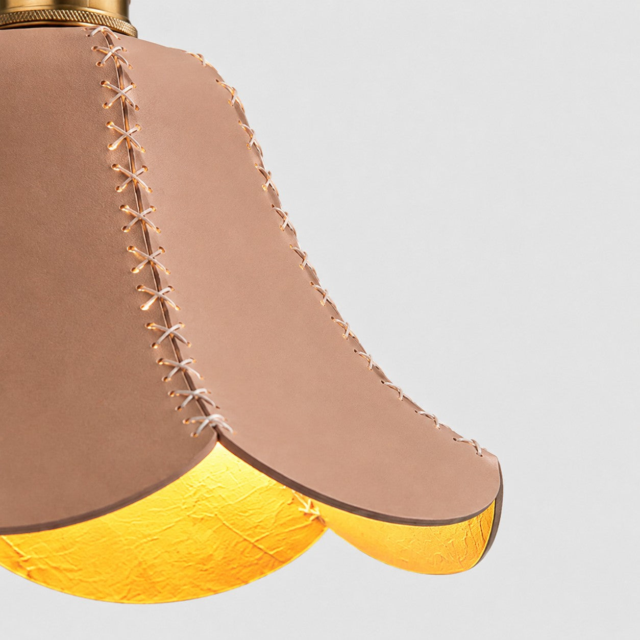 Scalloped leather shade edge