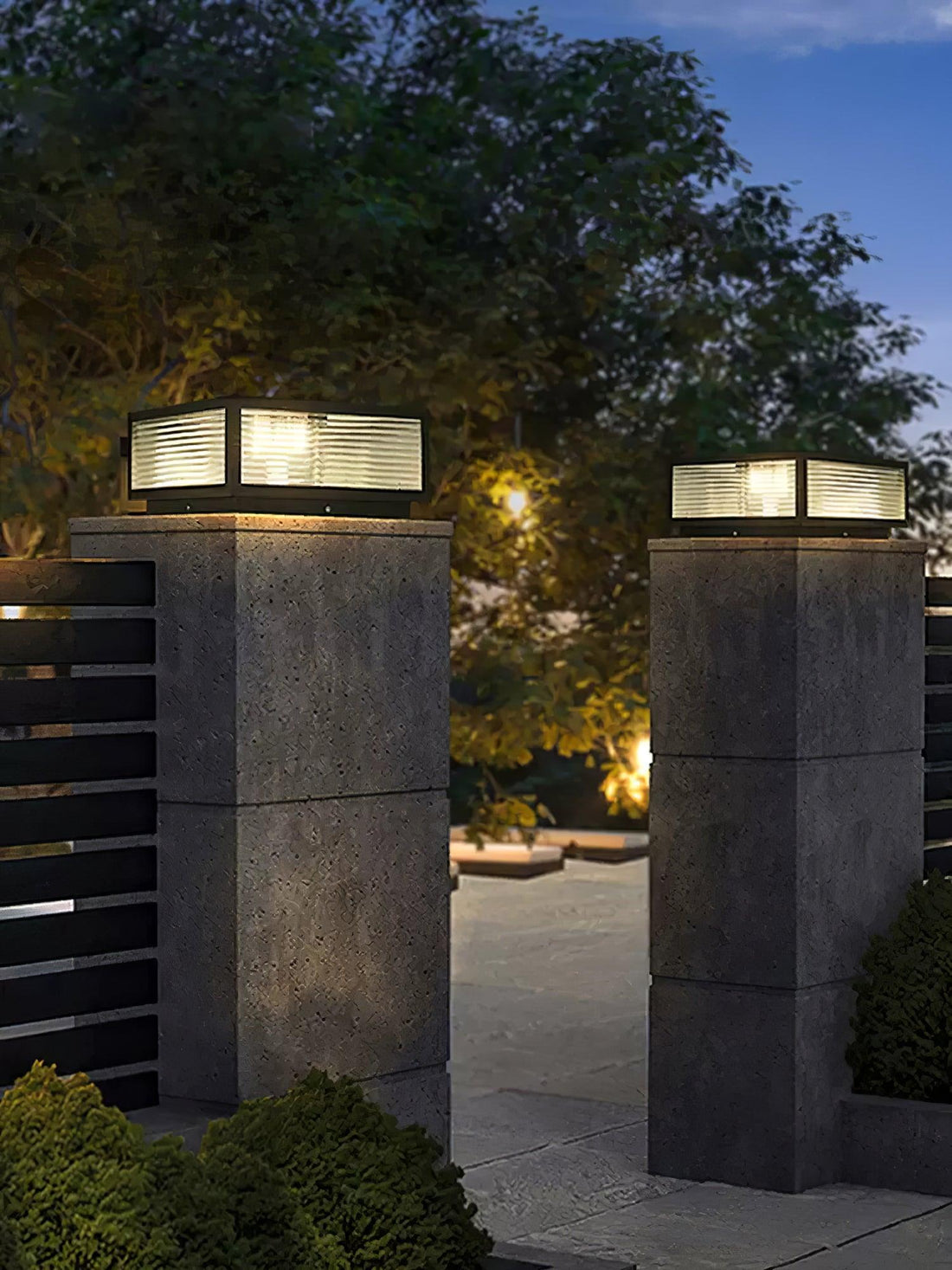 Garden Outdoor Light - Durable Metal Glass Lamp for Patio & Pathway
