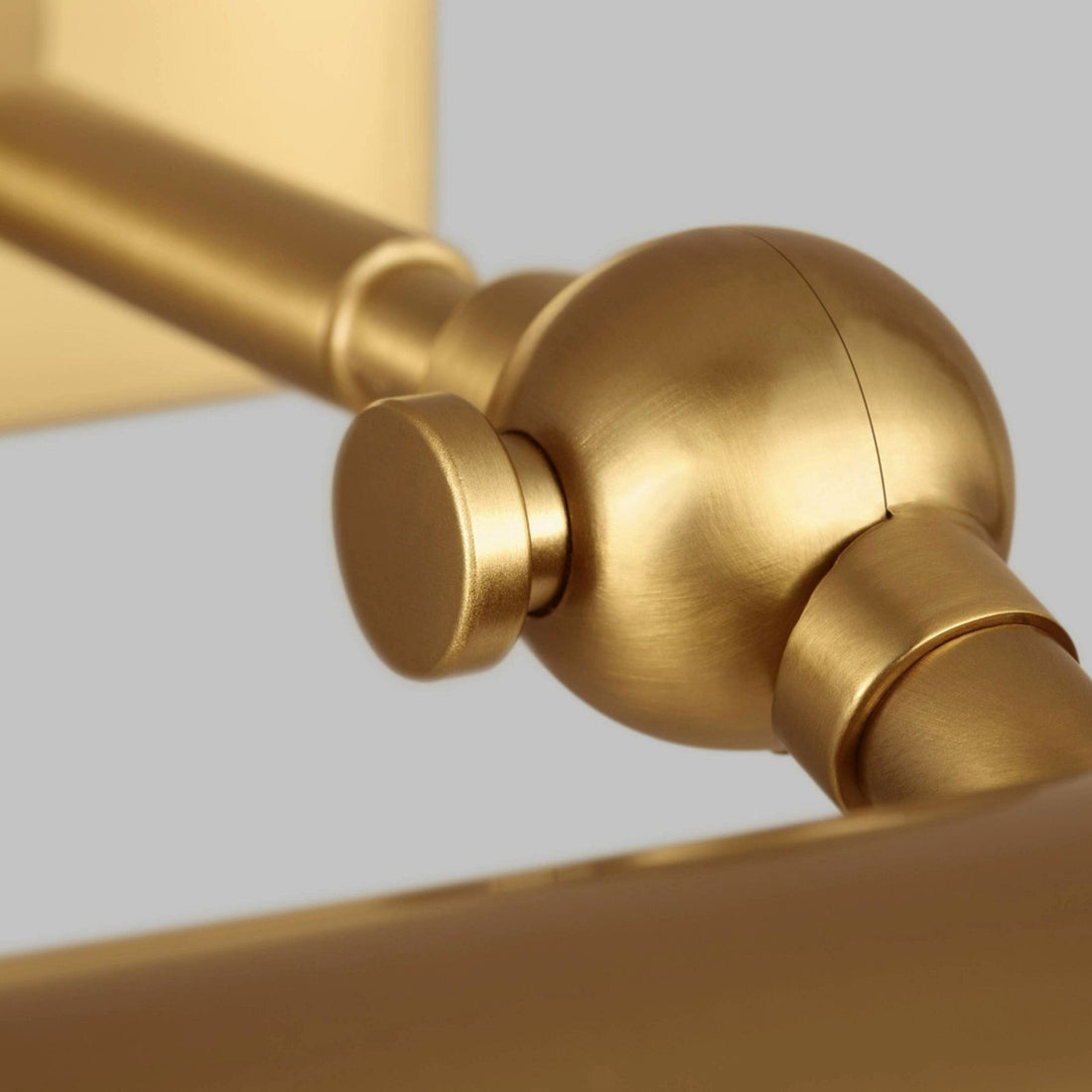 Modo Modern Wall Sconce - Angular Metal Arm Design Industrial Wall Lamp