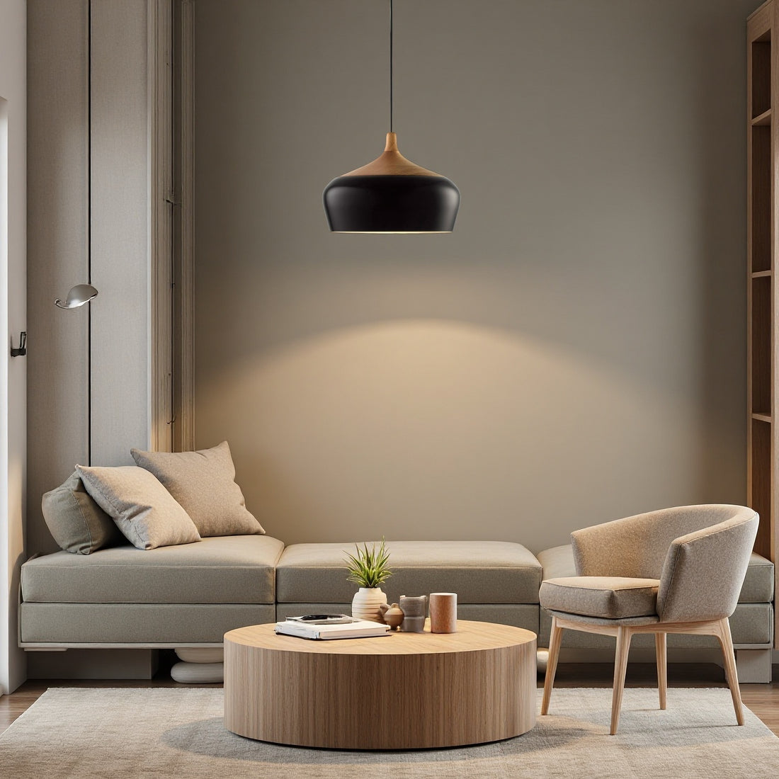 Minimalistische Pendelleuchte in Schalenform in Schwarz-Weiß