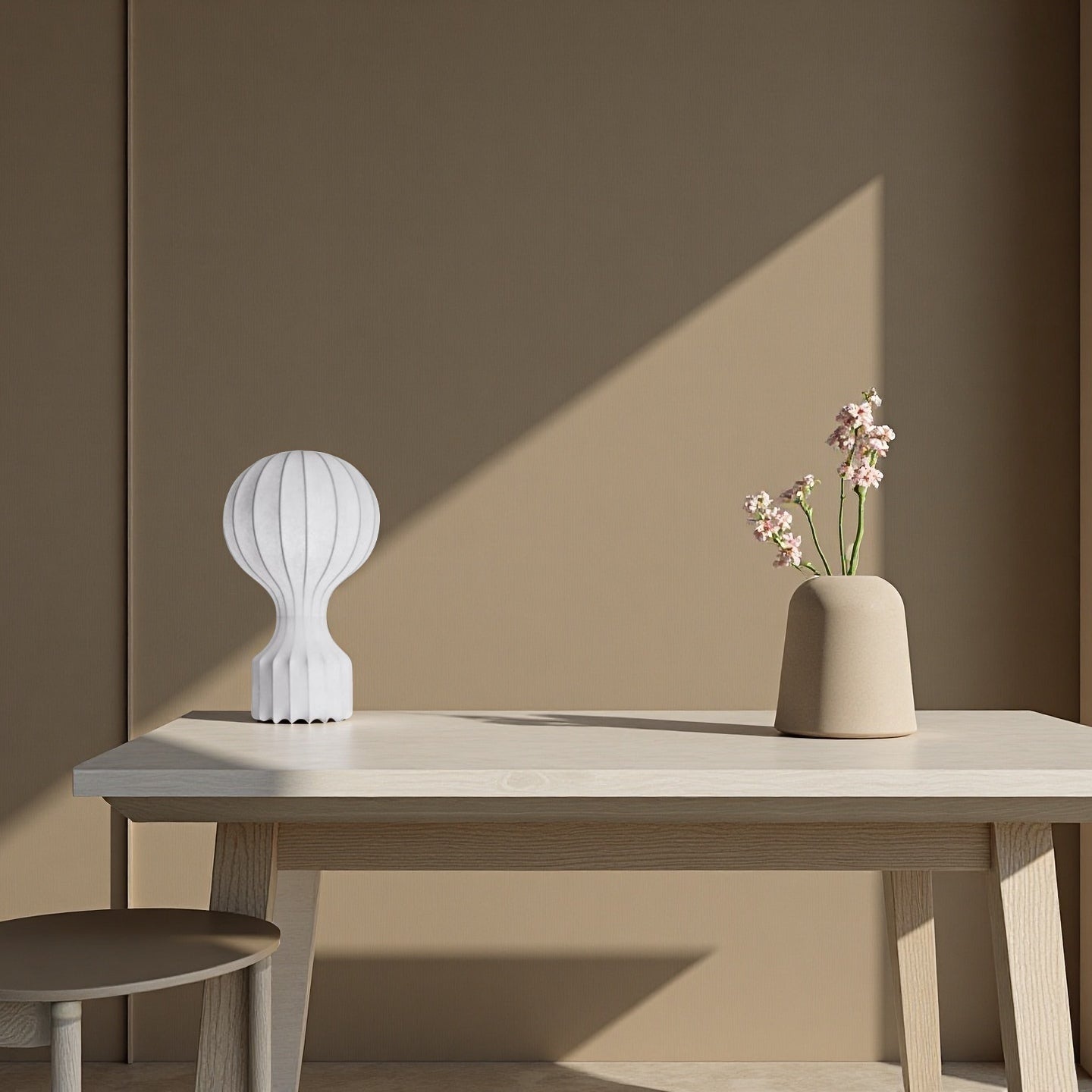 Hot Air Balloon Cocoon White Table Lamp