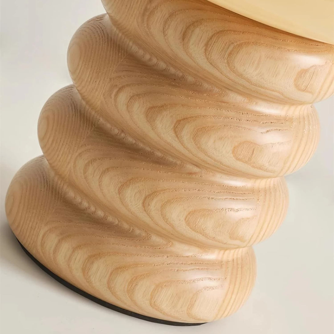 Auralume Refined Sculptural Round Disc Table Lamp for Nightstands