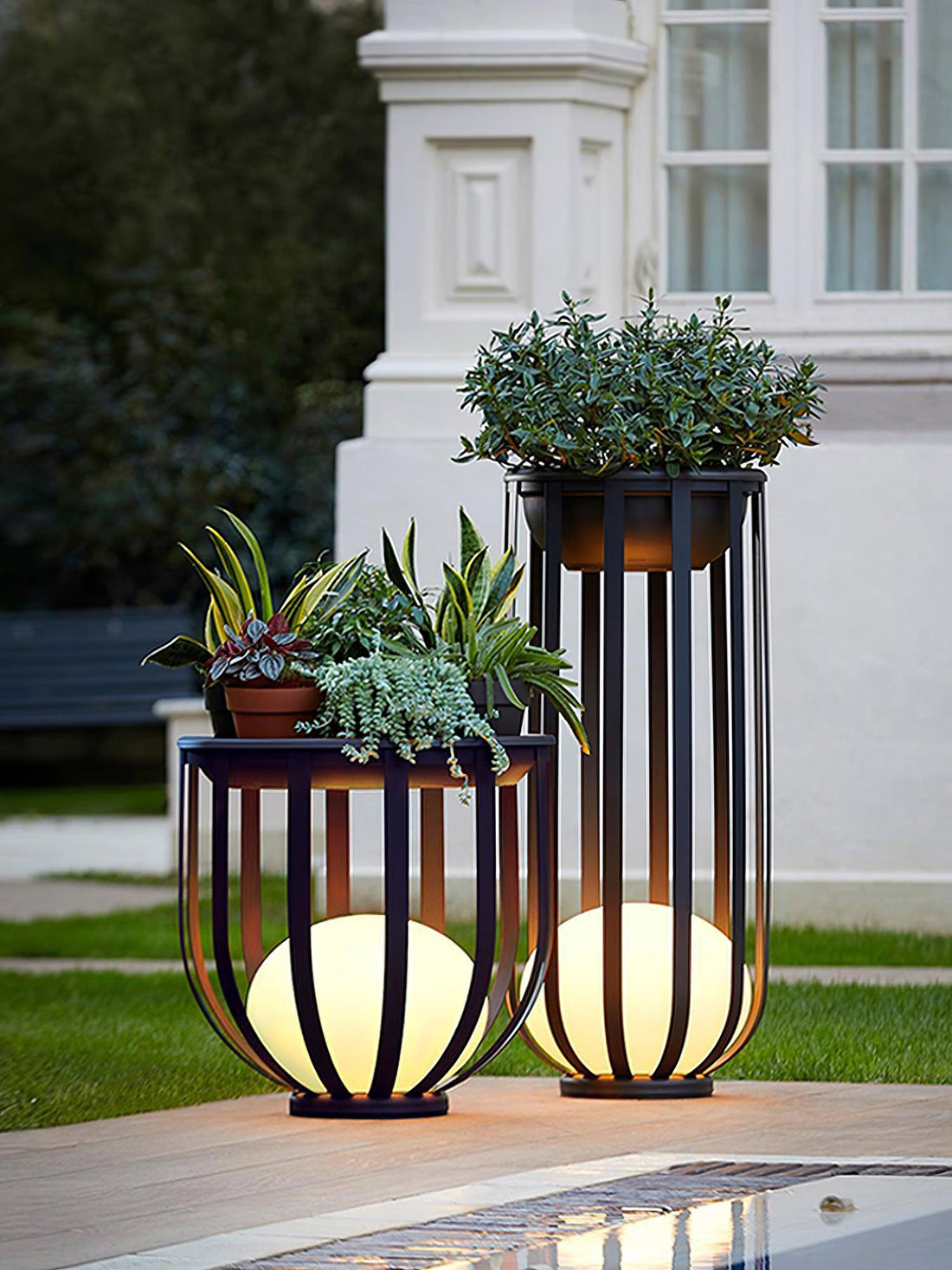 Garden Outdoor Floor Lamp - Dimmable LED Light with Tray & Flower Pot