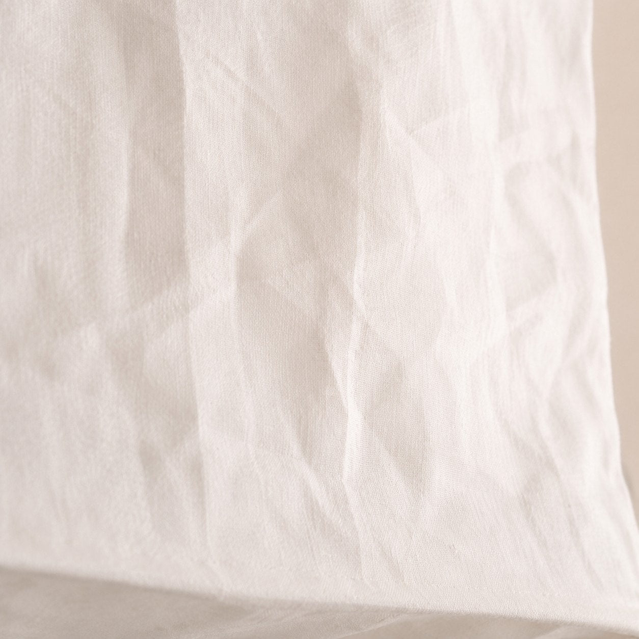Close view of the natural linen shade texture