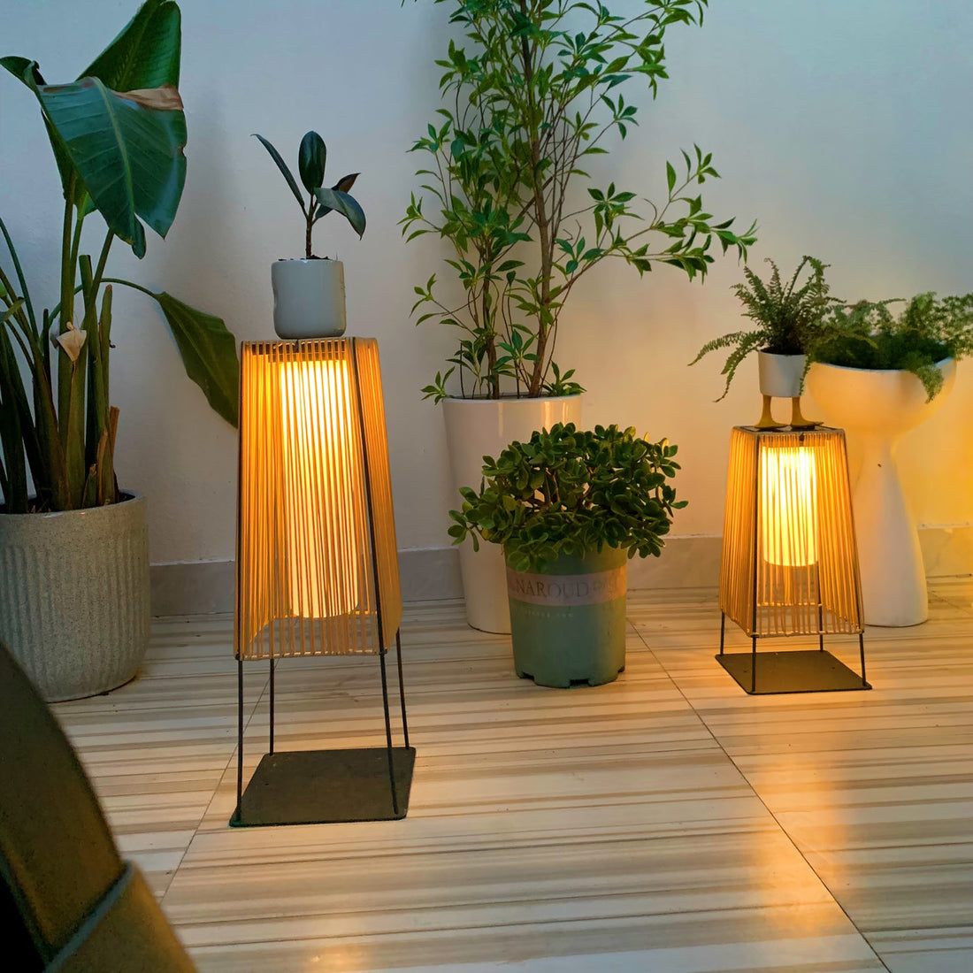 Kunststoff-Rattan-Außenpfostenleuchte - Solar-Pfostenlampe Ideal