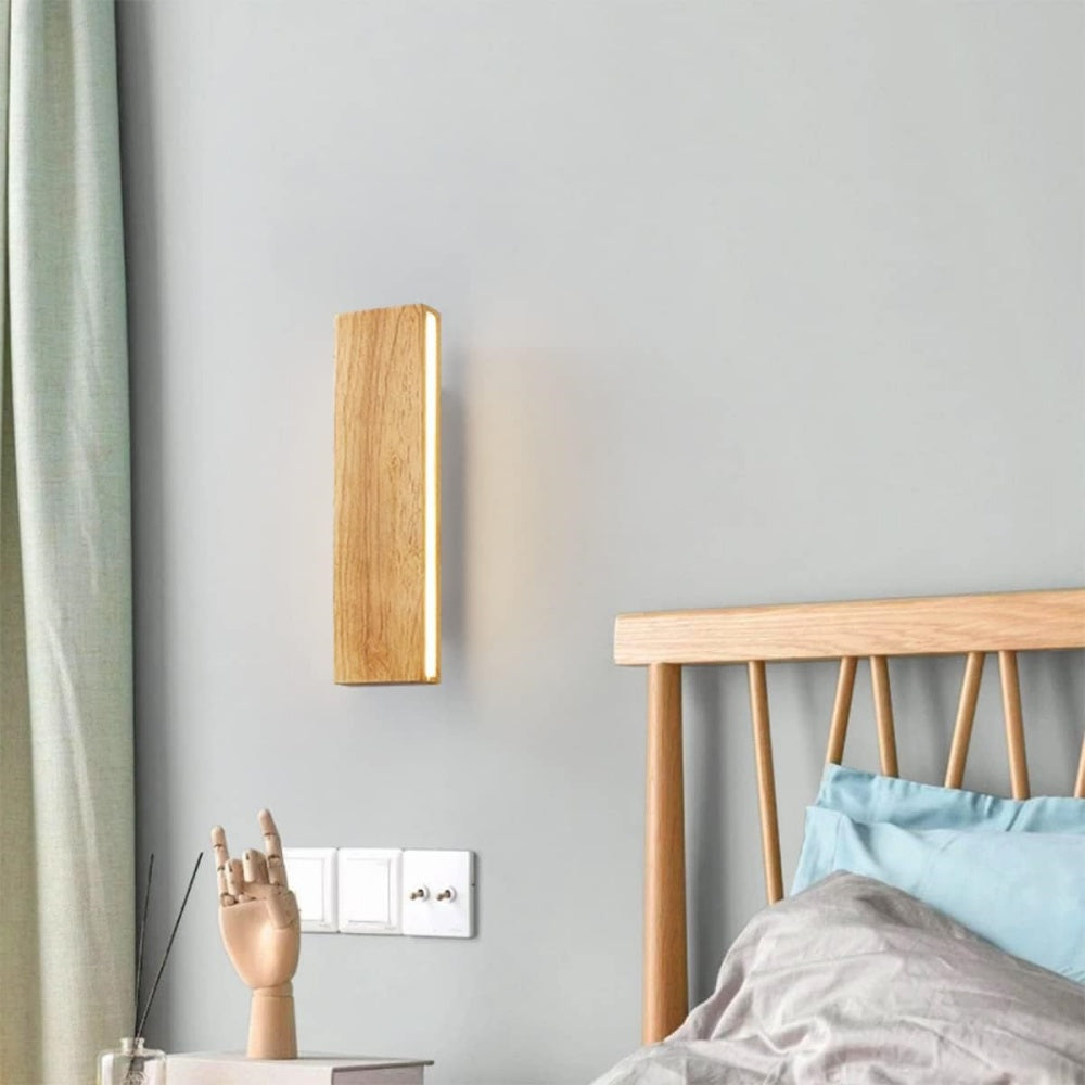 Modern Wood Wall Light - Rotatable Fixture for Dining Room