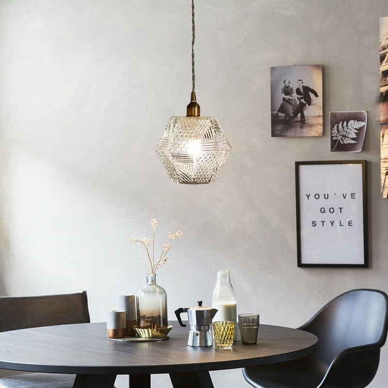Skandinavische elegante kleine Pendelleuchte aus Messing mit polygonalem Glas für Schlafzimmer
