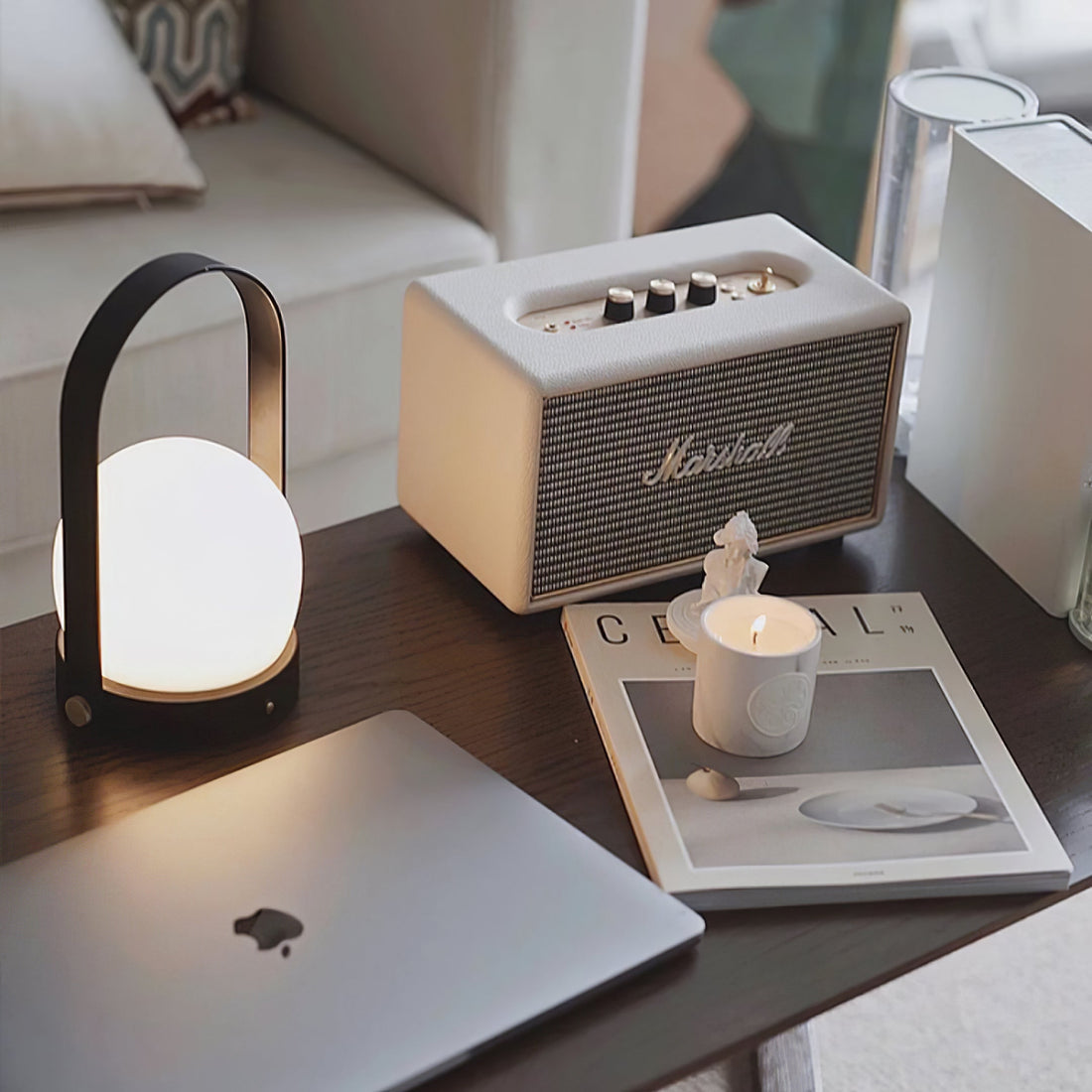 Tragbare Akku-Tischlampe – Moderne Lampe für Schreibtisch und Schlafzimmer