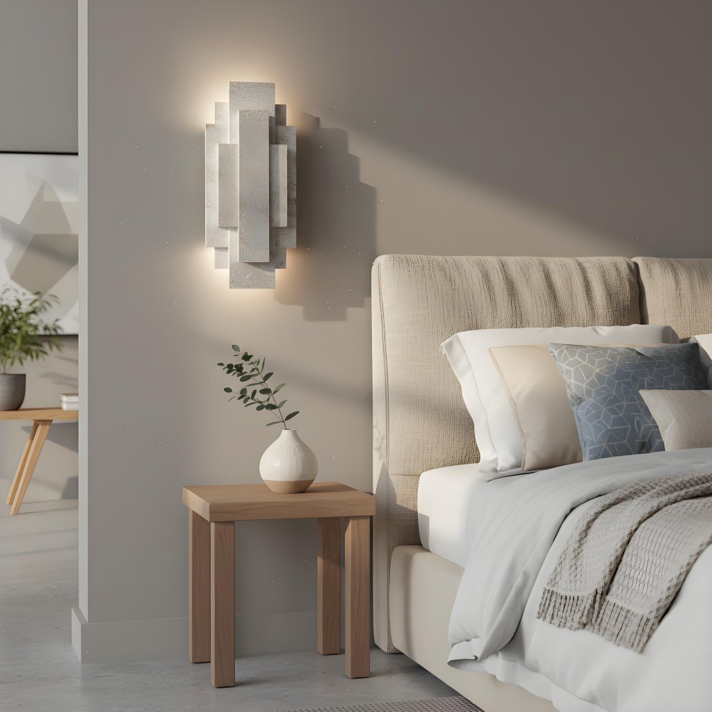 Rechteckige Wandleuchte Kelsar – Ausführungen in Gold und Silber für Wohnzimmer oder Schlafzimmer