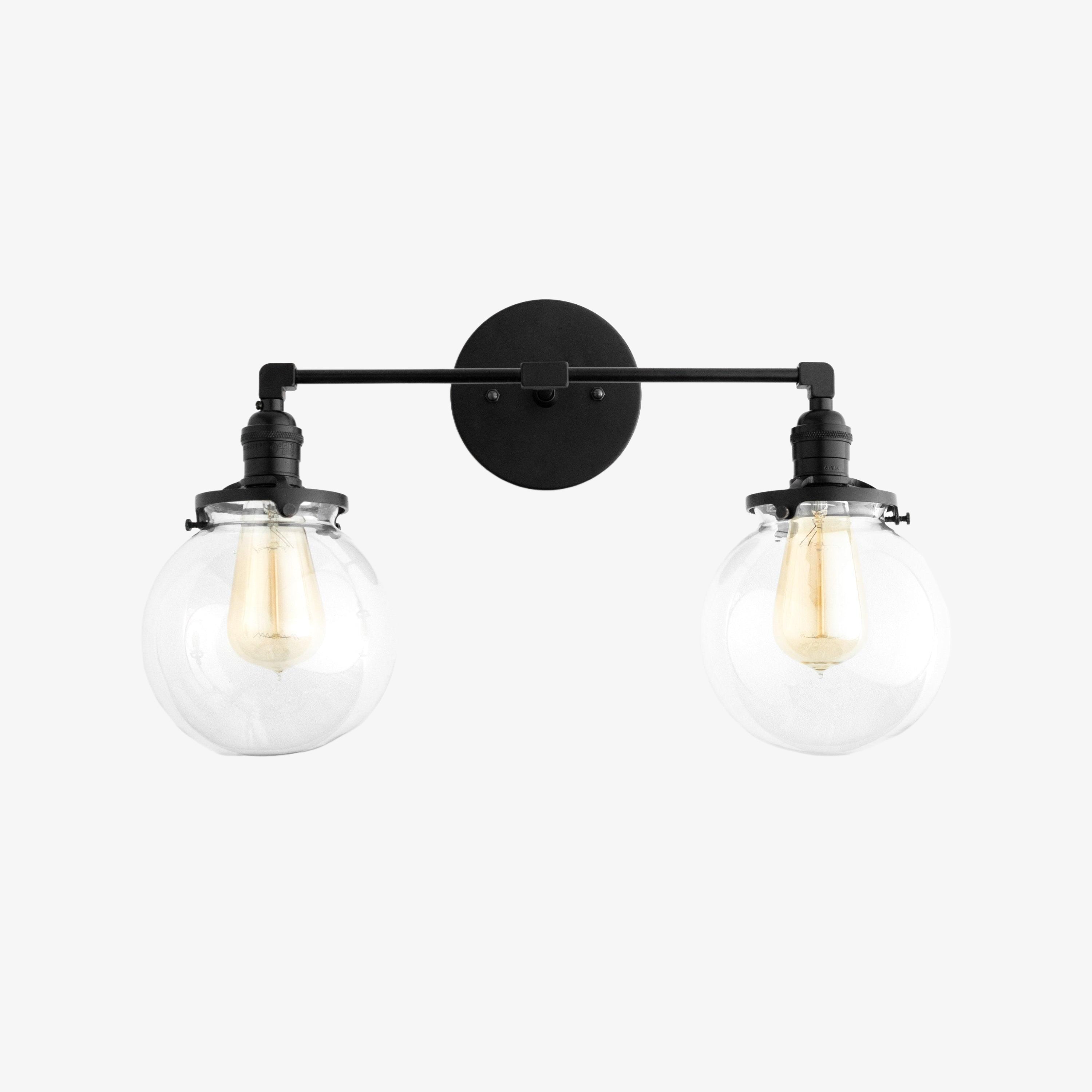 Lumio Globe Glaskugel-Waschtischleuchte – Moderne Badezimmerleuchte mit zwei Lichtern