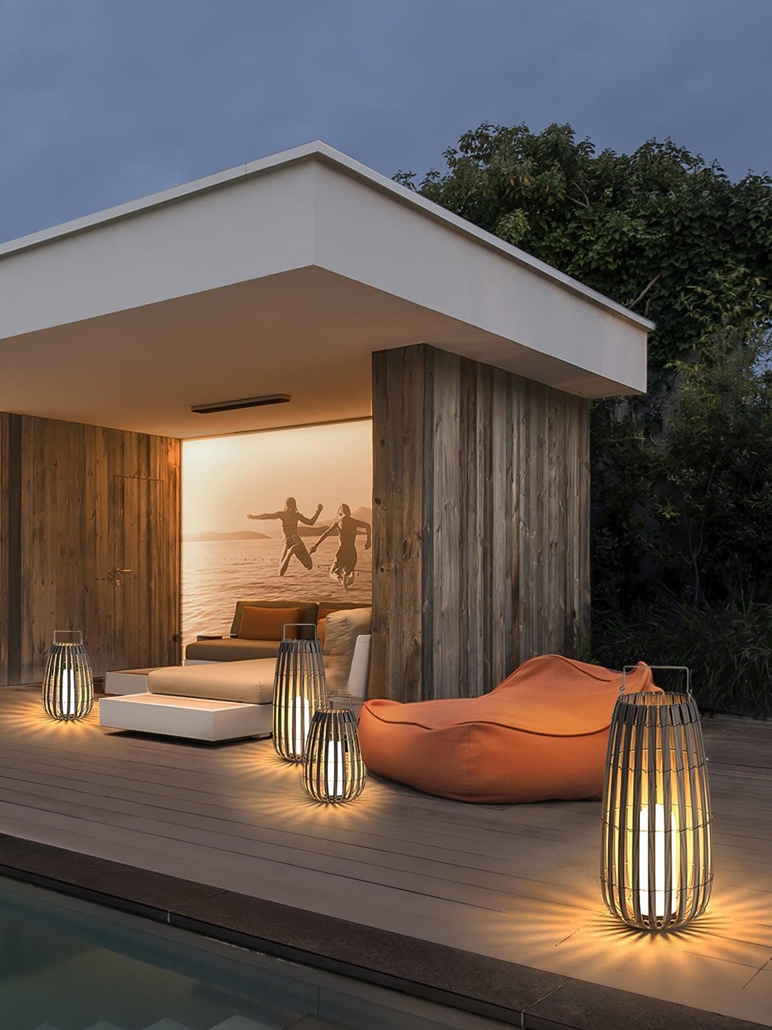 Tropic Braid Outdoor Lamp - Faux-Rattan Metal Waterproof