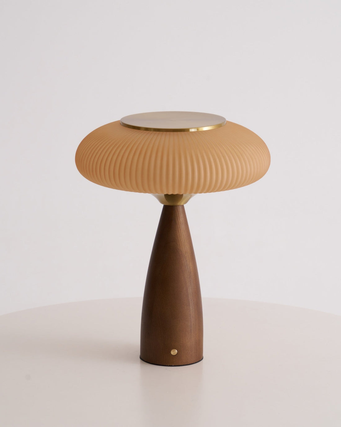 Wiederaufladbare Tischlampe aus Holz – Tischlampe für Zuhause mit Glasschirm