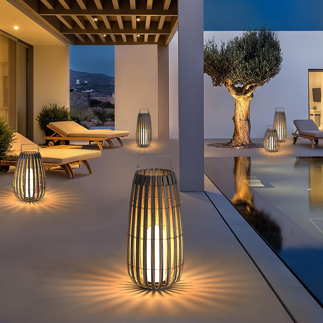 Tropic Braid Outdoor Lamp - Faux-Rattan Metal Waterproof