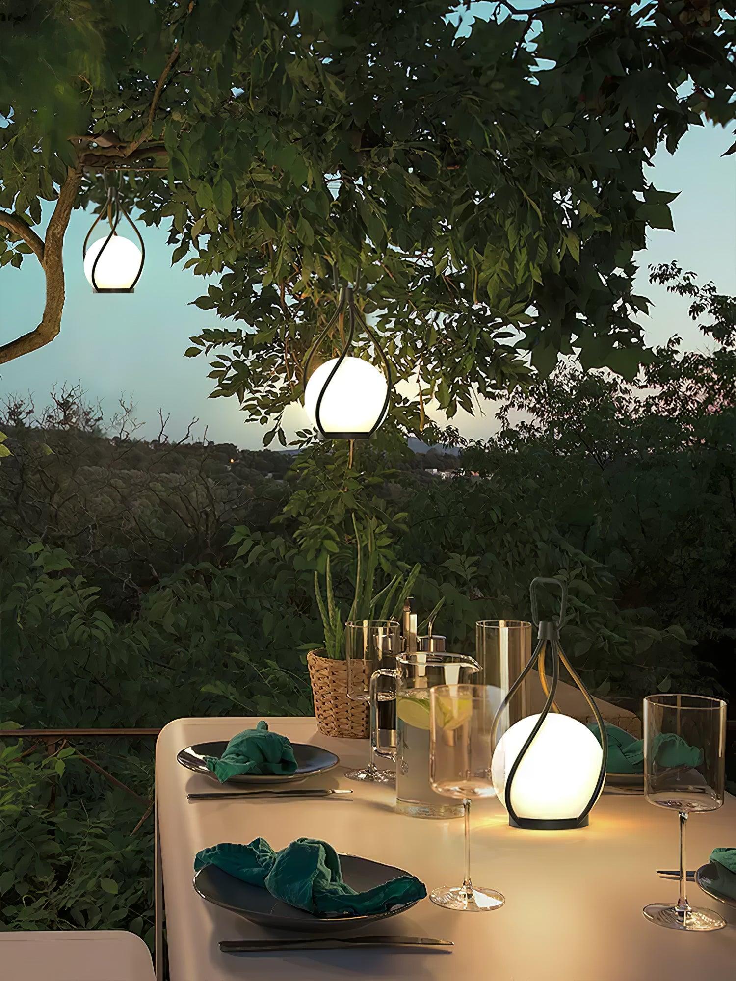 Orb Lantern Tischlampe – Wiederaufladbares LED-Licht für Innen und Terrasse
