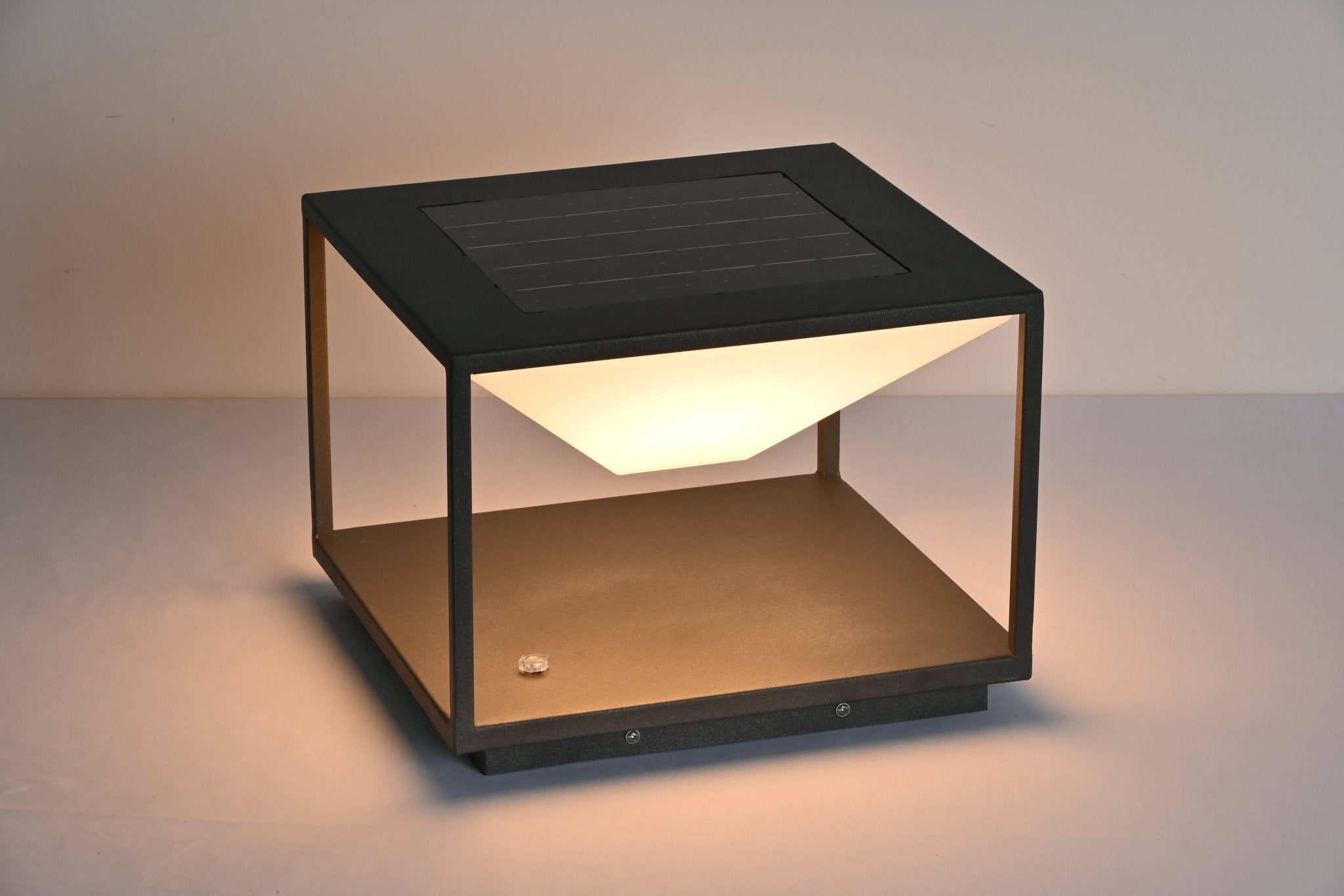 Geometrische LED-Außenleuchte – Minimalistisches Licht für Terrasse &amp; Garten
