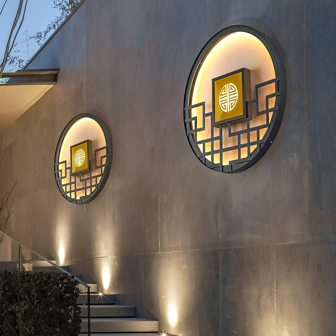 Classic Round Outdoor Light -  Hollow Pattern Wall Decor Lamp