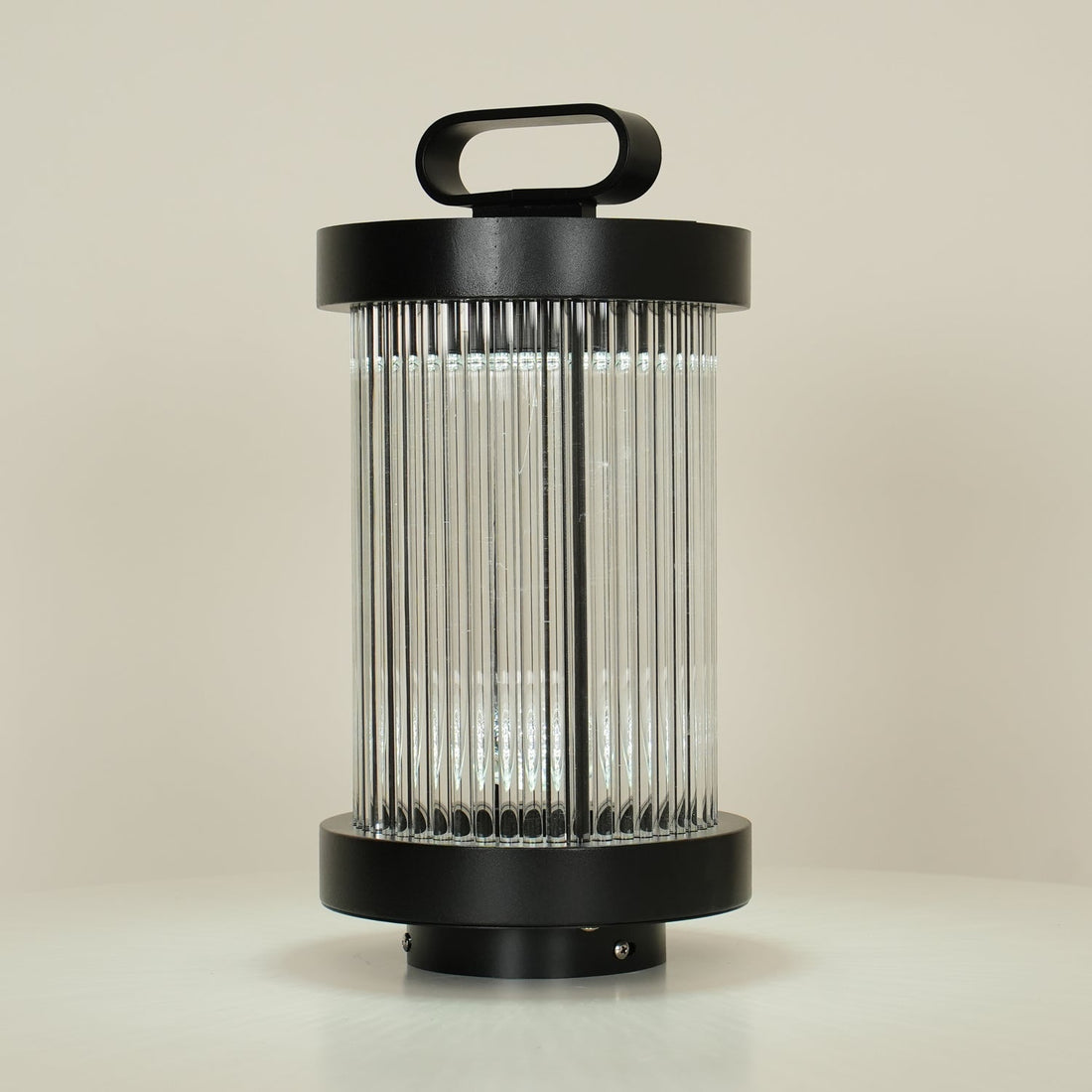 Solar-Gartenlaterne – Dekorative Außenlampe für Terrasse und Weg