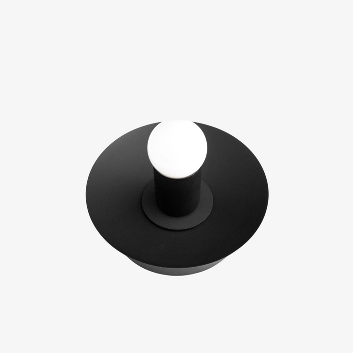 Radiro Globe Wandleuchte aus Messing und Schwarz – Minimalistische skandinavische Wandleuchte