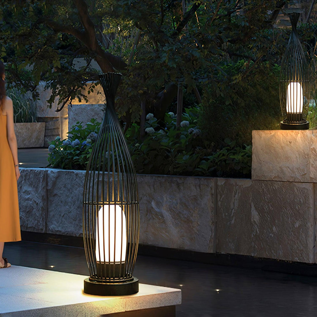 Modern Lantern Light - Spherical Striped Ambience Lamp for Outdoor